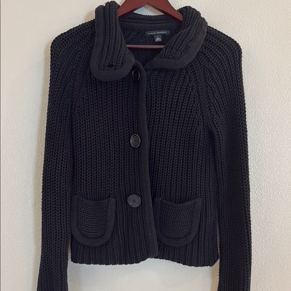 Banana Republic black Women's Sweater